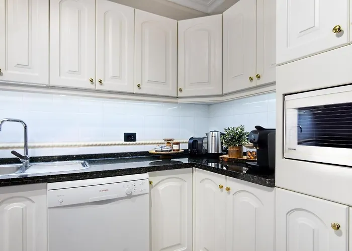 Ocean View 3bdr Balcon Atlantico * 阿德耶